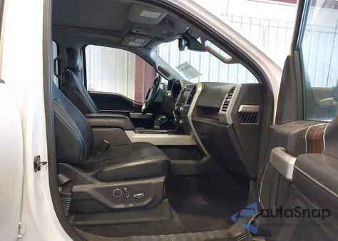 2015 Ford F-150 Lariat z USA, uszkodzony, nr VIN 1FTFW1EG2FKE86408